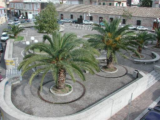Gioia Tauro piazza dell incontro  - villa rental - Villetta Mimma Vittoria - Gioia Tauro - Calabria - Italy 