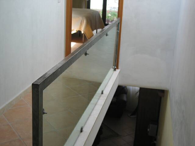 glass 'n brushed steel railing